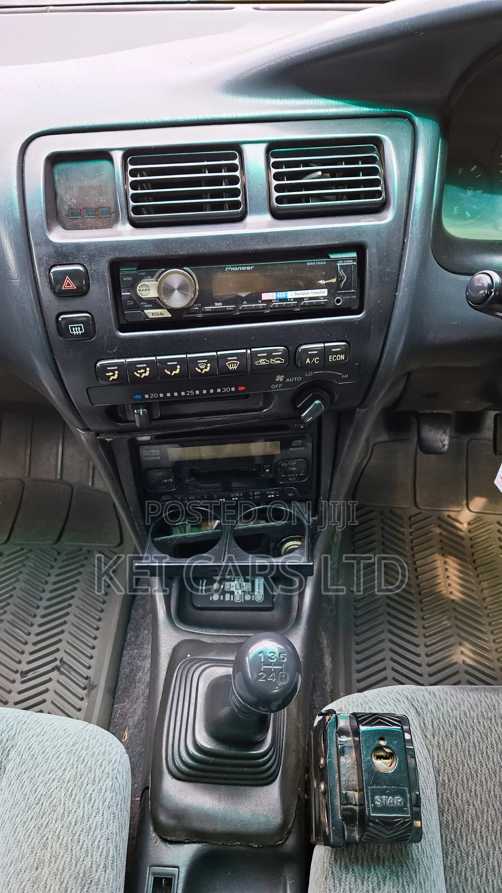 Toyota Corolla Sedan 1994 Green