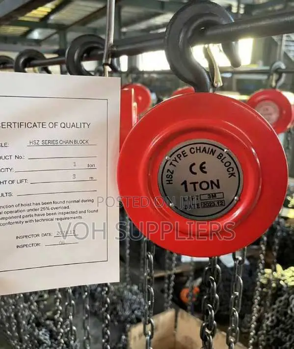 1-Ton Manual Hand Chain Block 3-Meter Lifting Height.