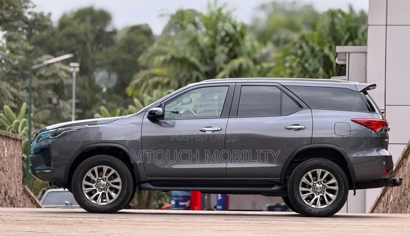 Toyota Fortuner 2.8 D AWD 2021 Gray
