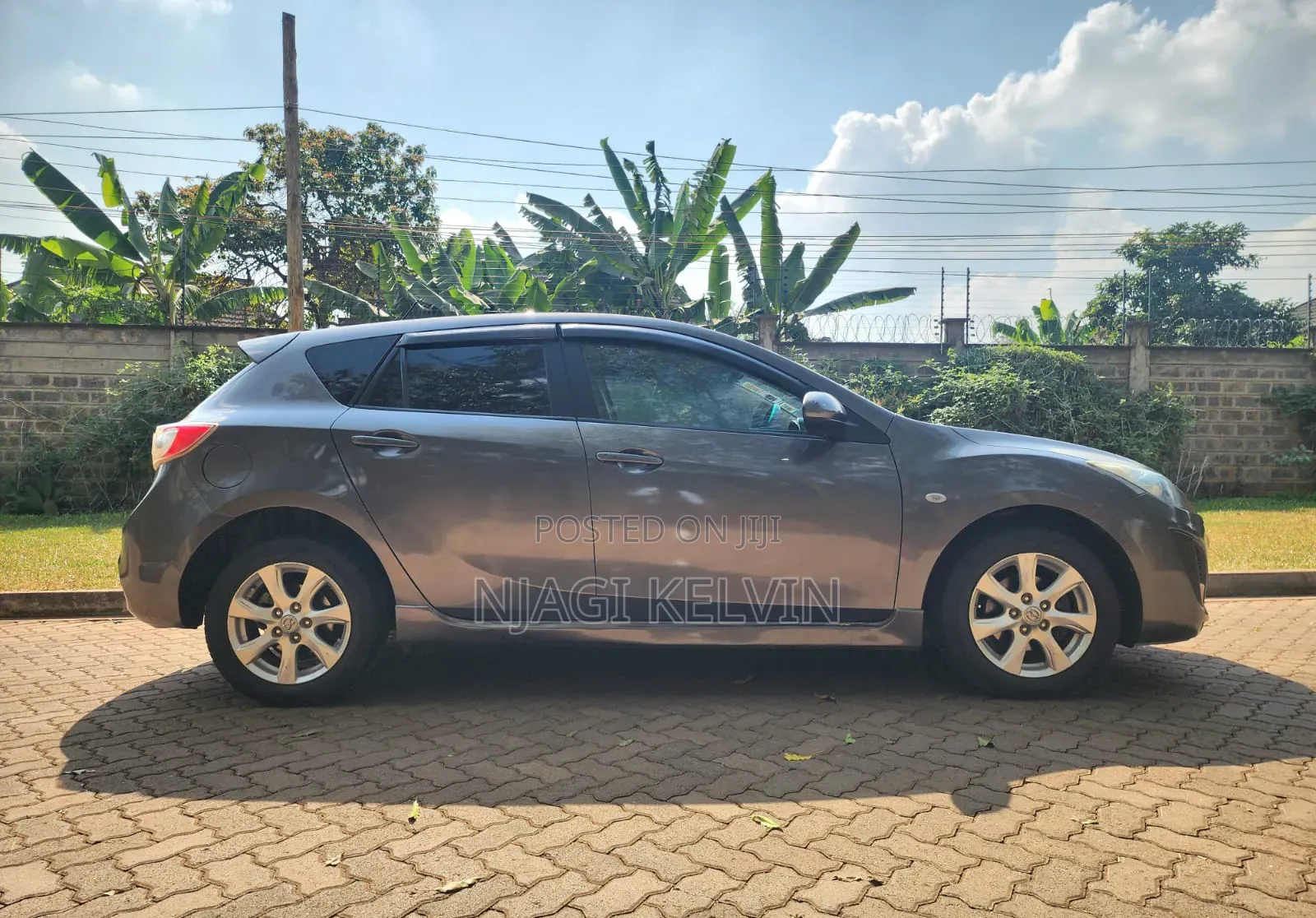 Mazda Axela 2011 Gray