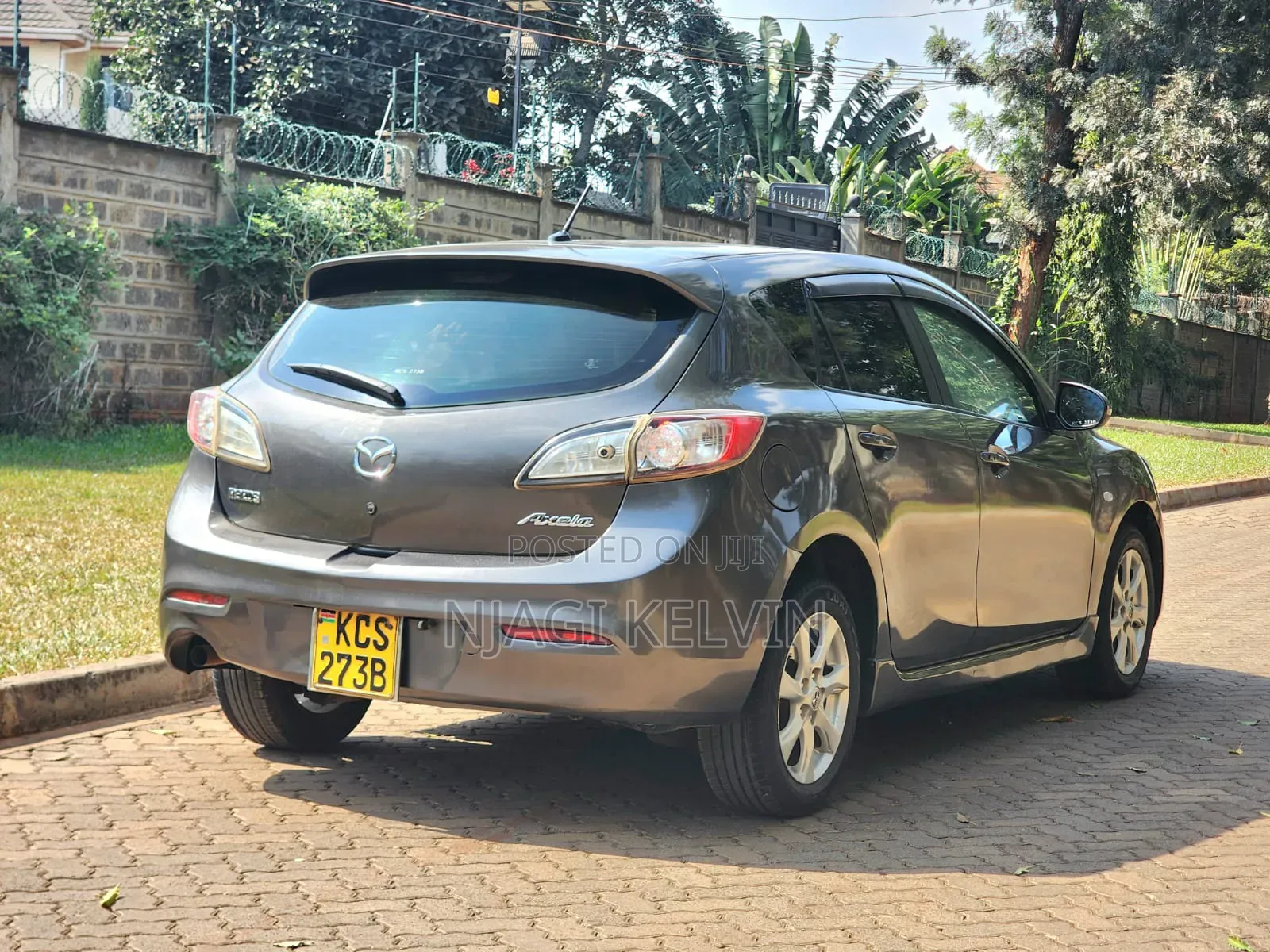 Mazda Axela 2011 Gray