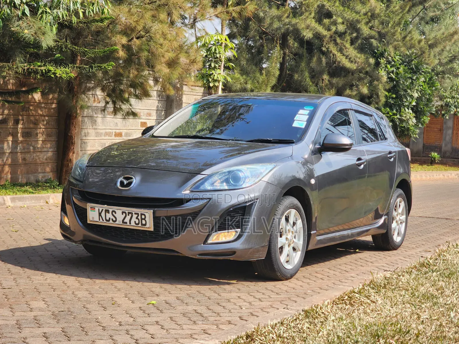 Mazda Axela 2011 Gray