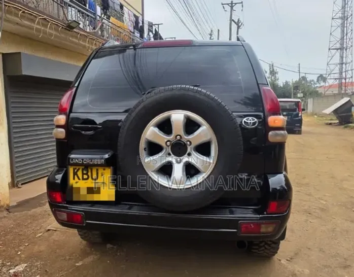 Toyota Land Cruiser Prado 2004 Black