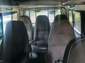 Toyota HiAce 2016 White