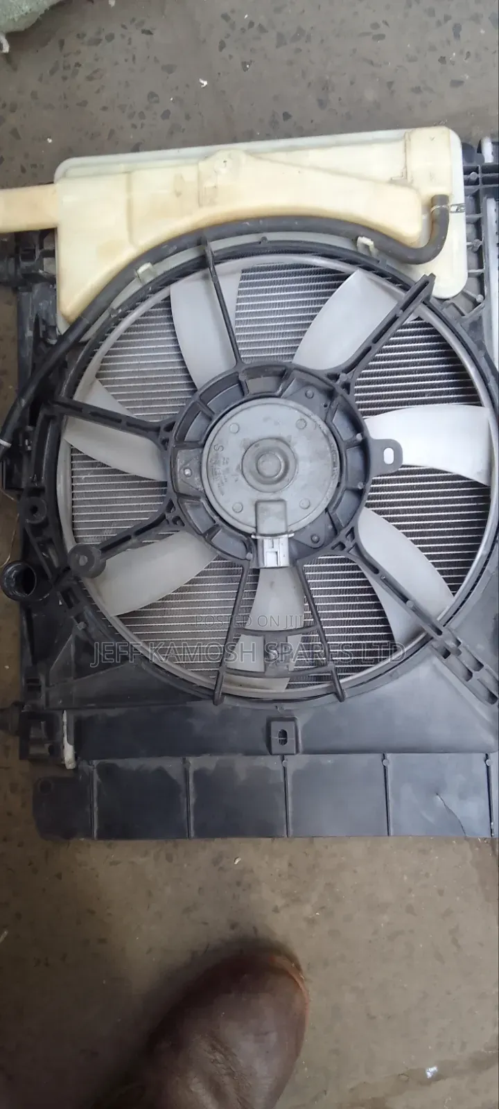 Variety of Motor Vehicles Radiator Assy Available