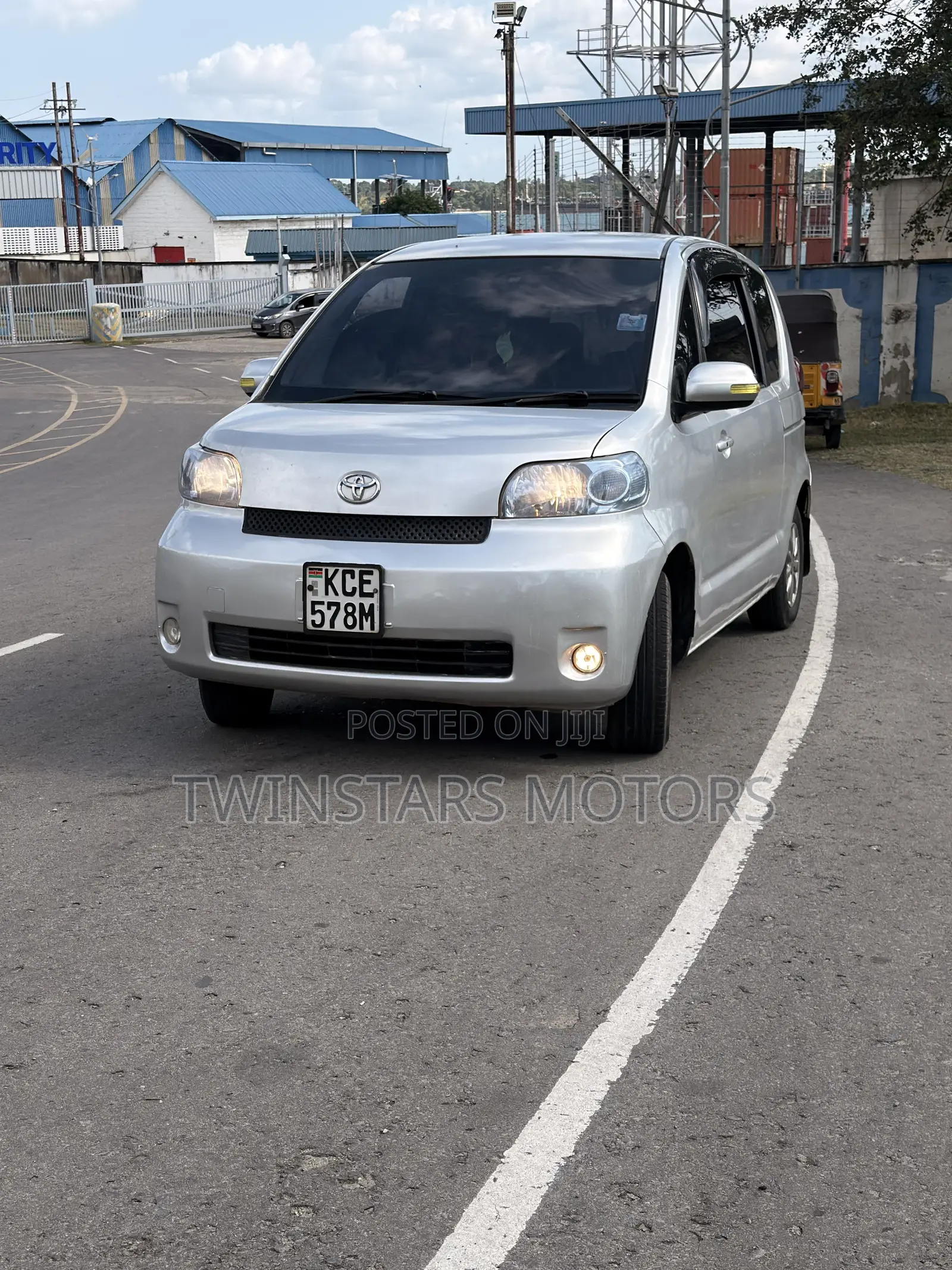 Toyota Porte 1.5 FWD 2007 Silver