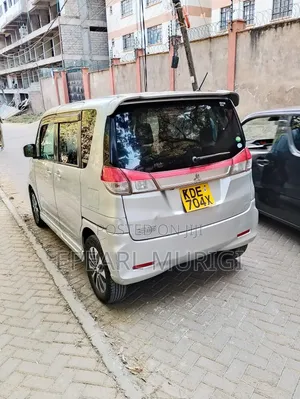 Mitsubishi Delica 2015 Silver