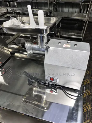 TK‐22 Commercial Electric Meat Mincer