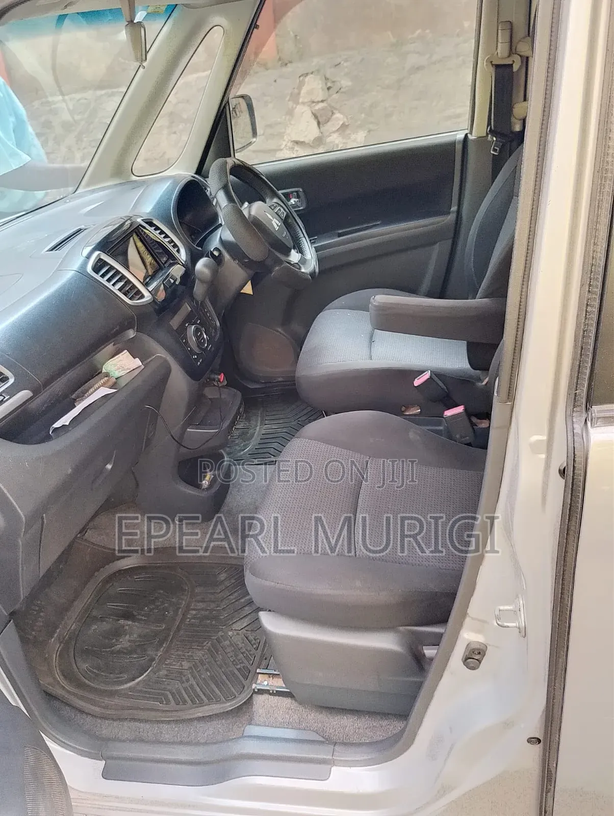 Mitsubishi Delica 2015 Silver