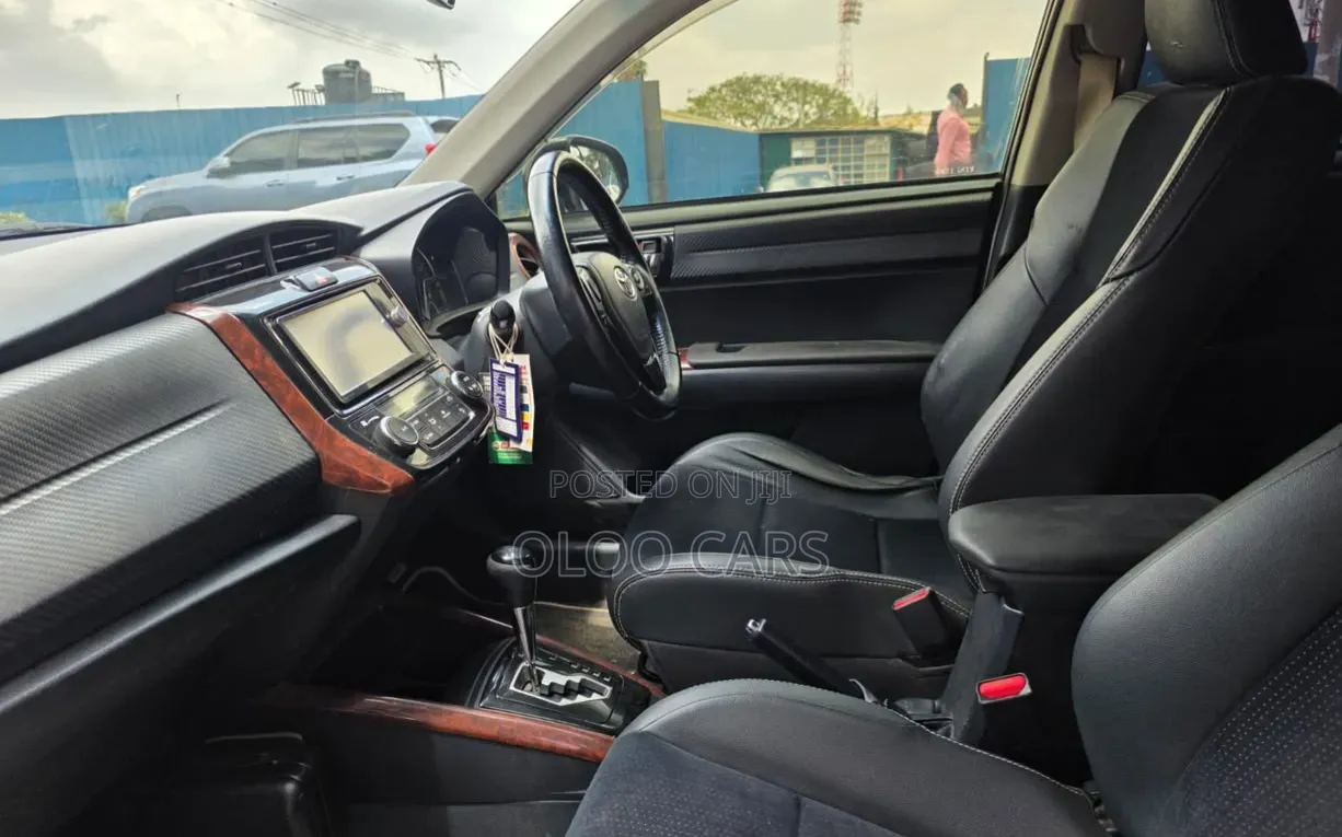 Toyota Corolla Fielder 2014 Black
