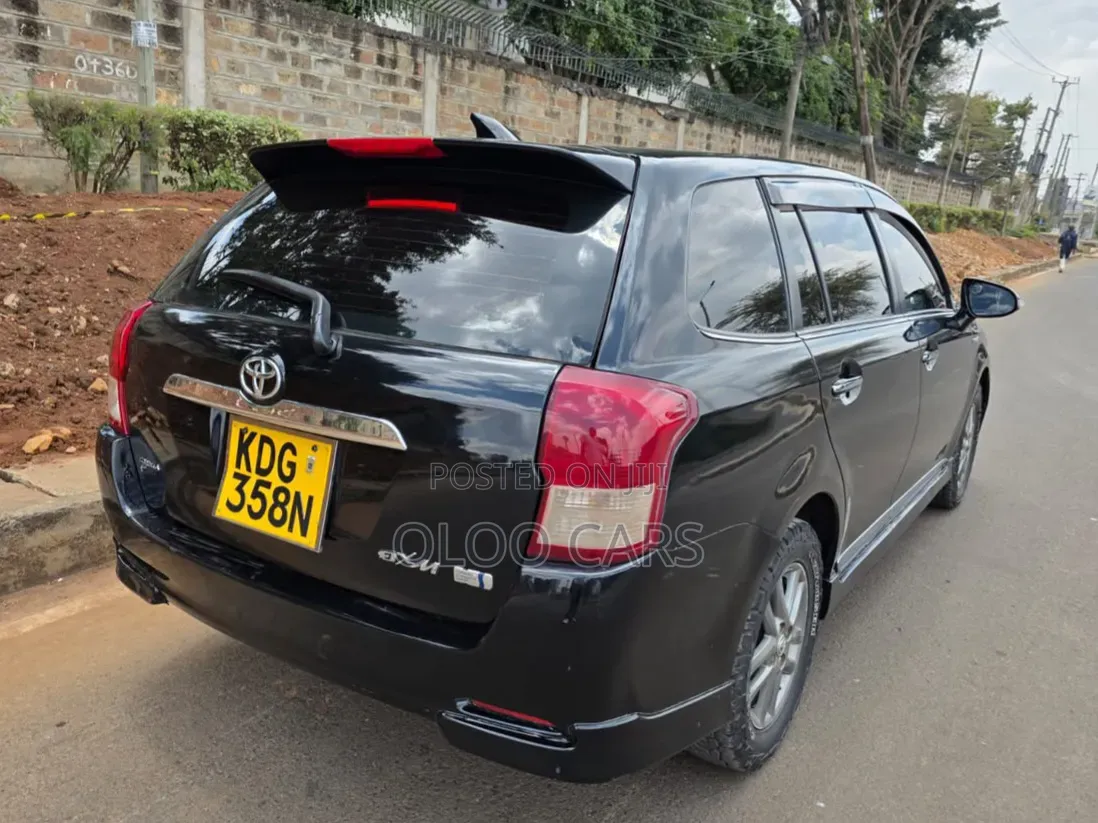 Toyota Corolla Fielder 2014 Black