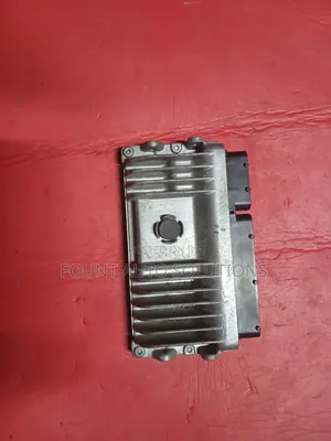 Engine Computer Toyota Harrier 2015