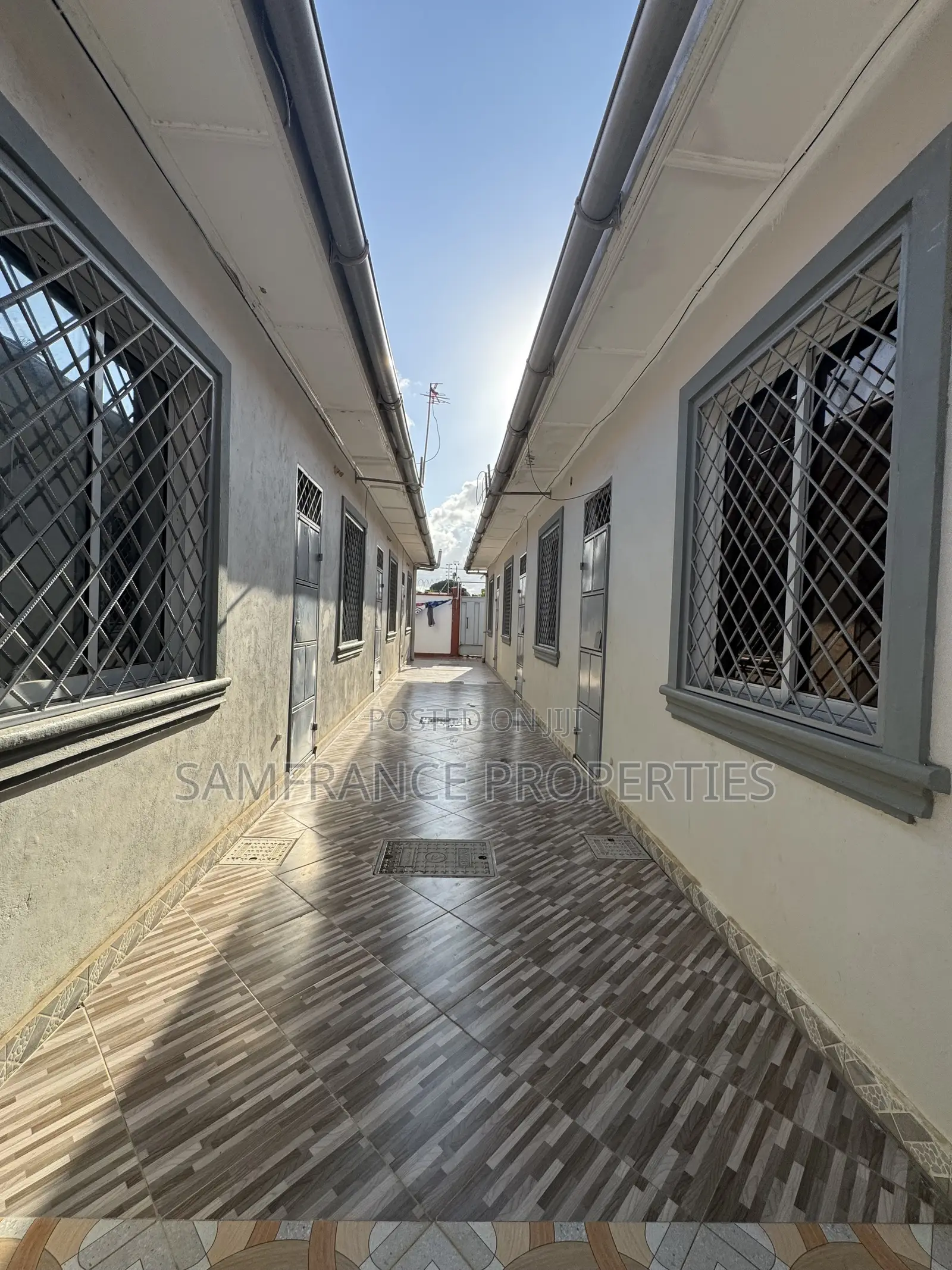 1bdrm Bedsitter in Utange for rent