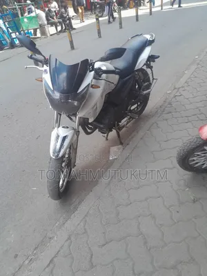 TVS Apache 180 RTR 2018 White