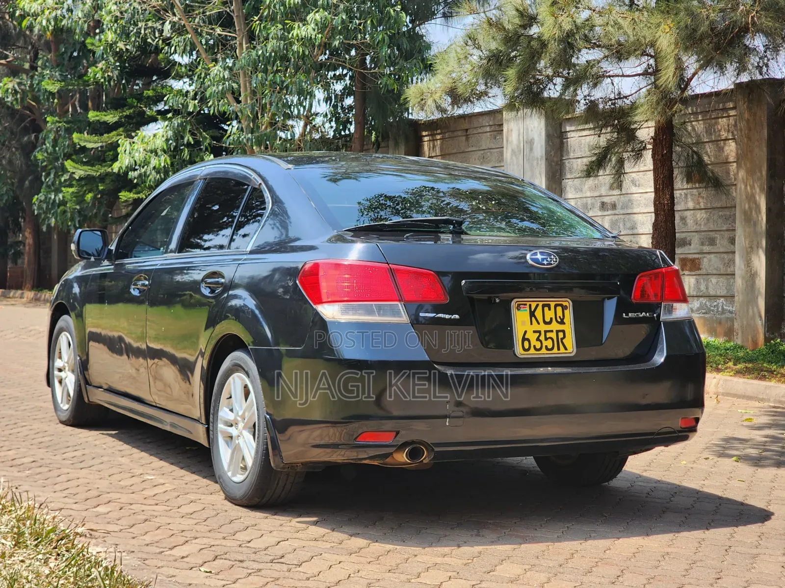 Subaru Legacy 2011 Black
