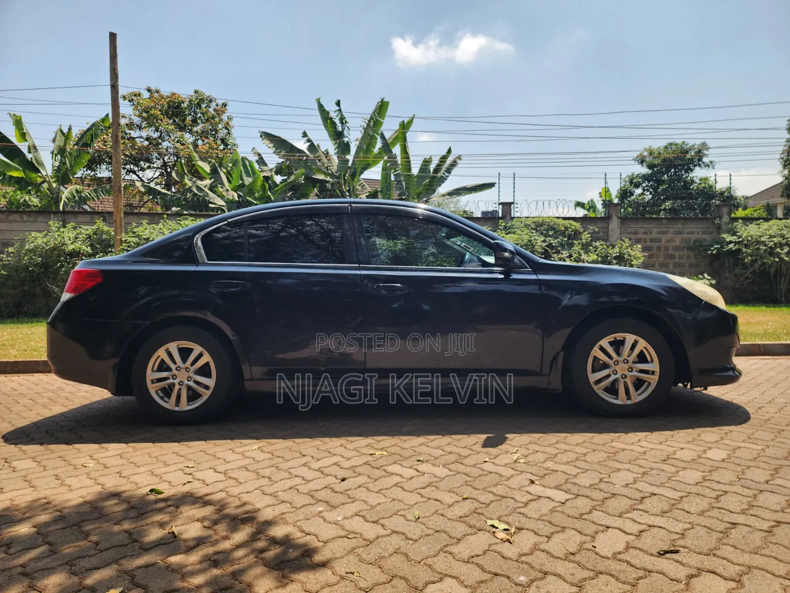 Subaru Legacy 2011 Black