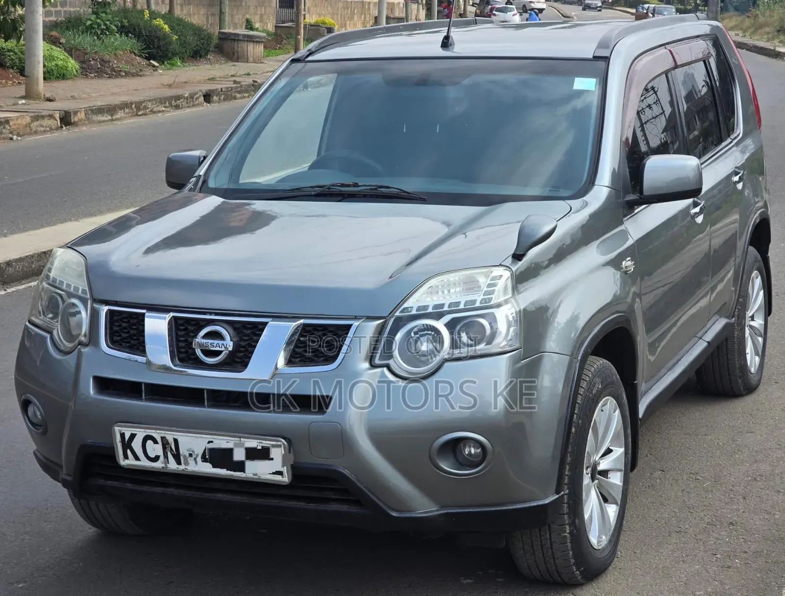 Nissan X-Trail 2010 Silver