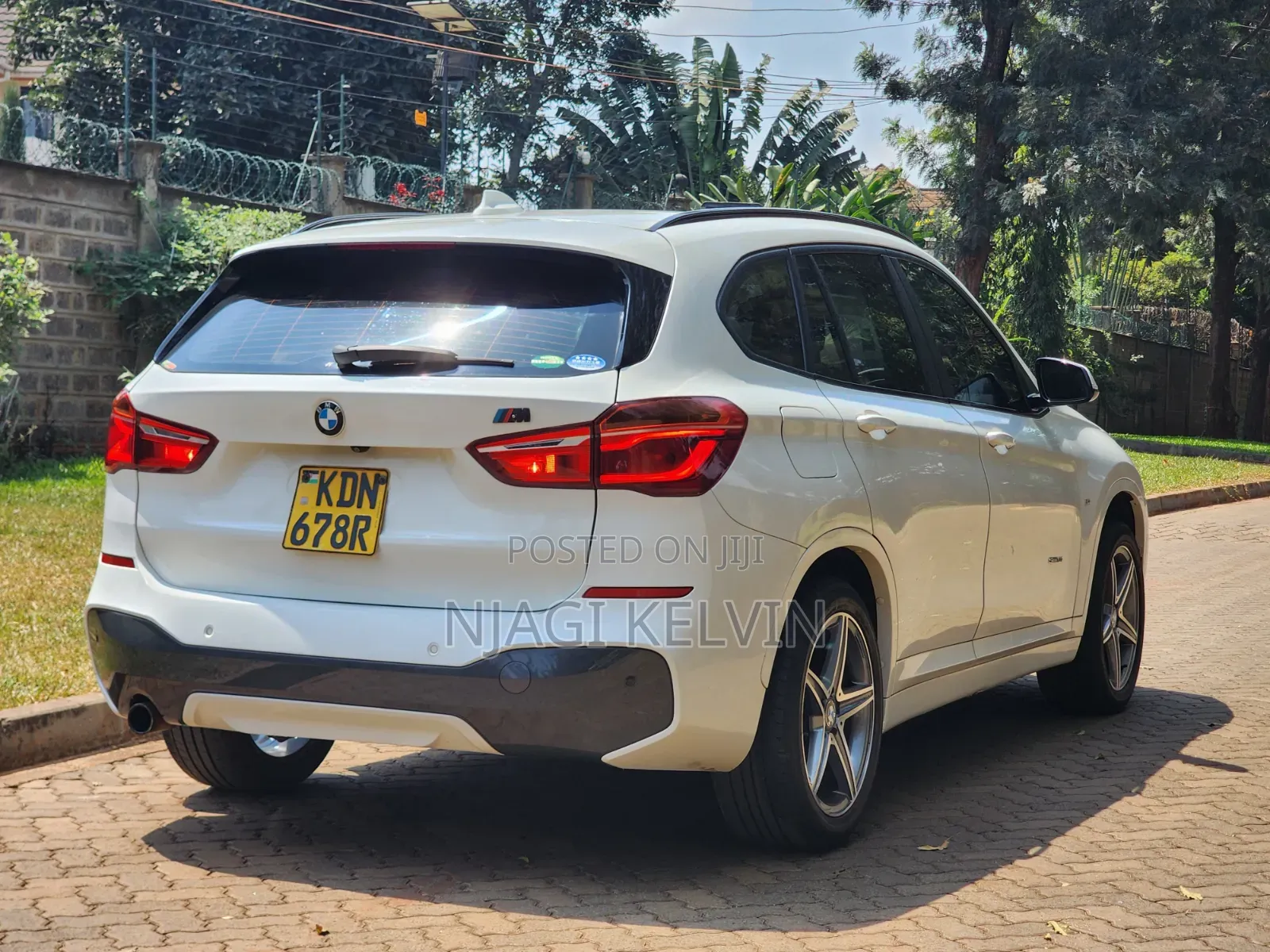 BMW X1 xDrive28i AWD 2016 Off white