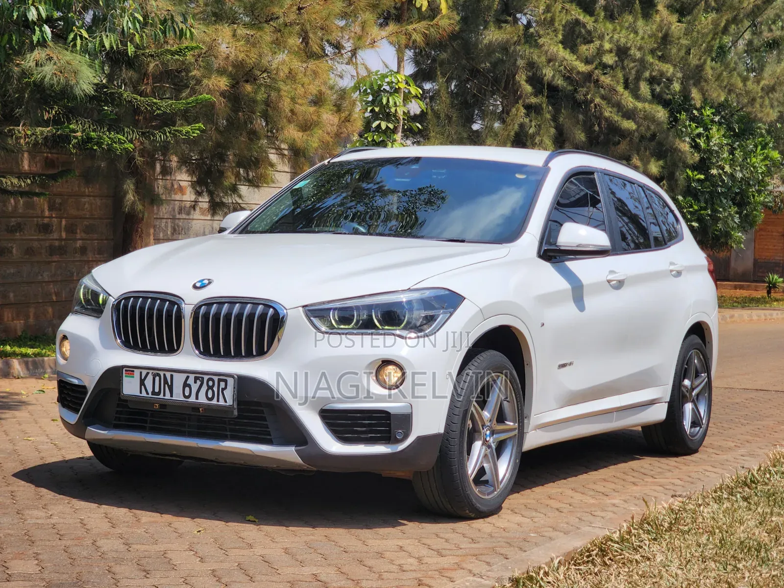 BMW X1 xDrive28i AWD 2016 Off white