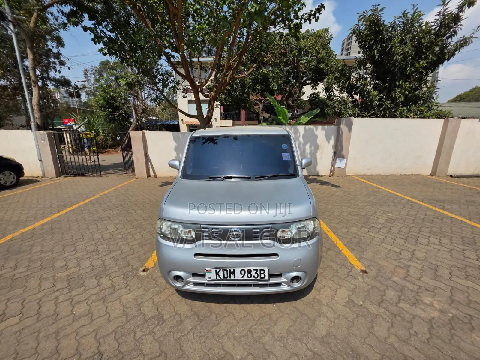Nissan Cube 2016 Silver
