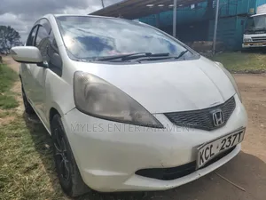 Honda Fit Automatic 2010 White