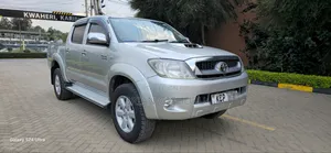 Toyota Hilux 2011 Silver