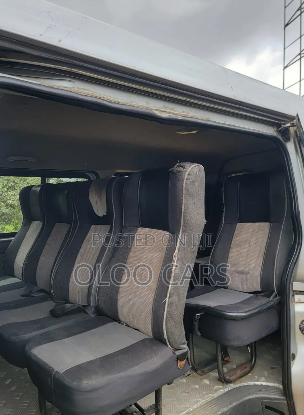 Toyota HiAce 2014 Silver