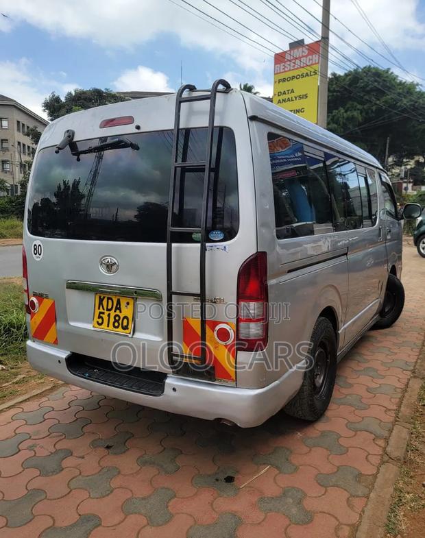 Toyota HiAce 2014 Silver - thumbnail 4