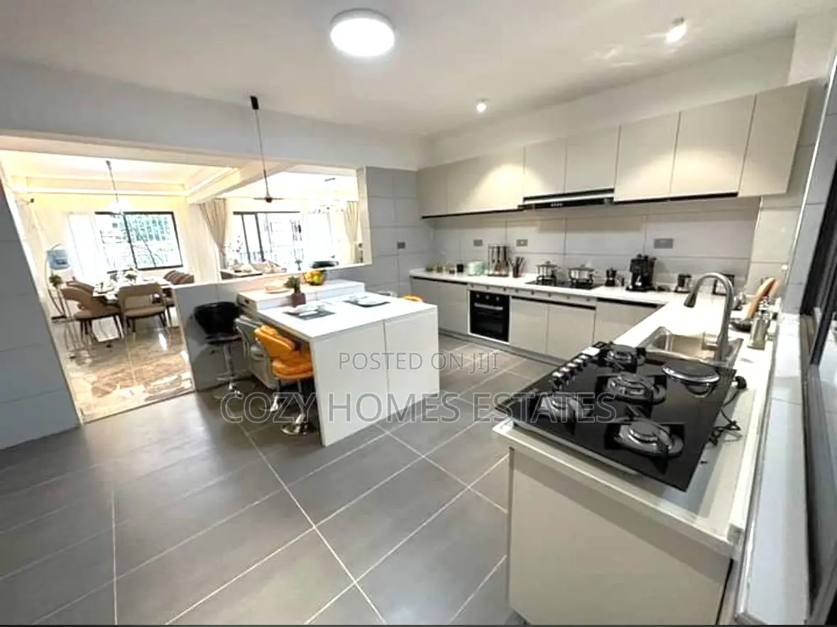 4bdrm Apartment in Parklands for sale