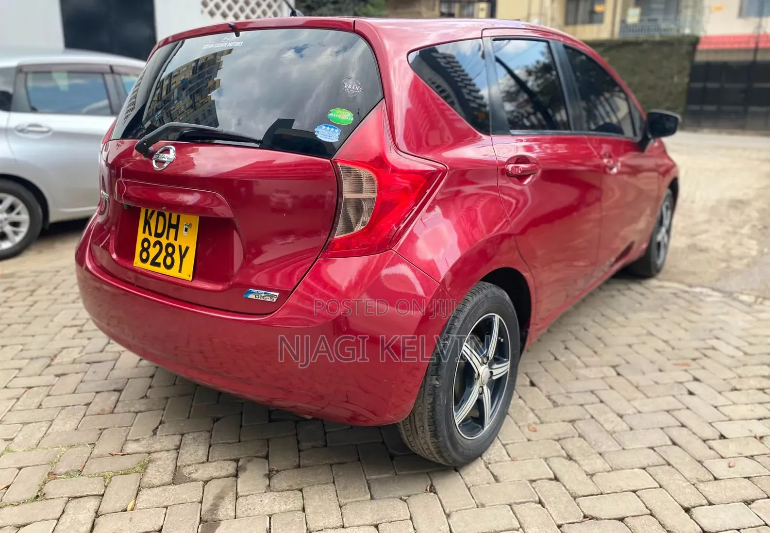 Nissan Note 2015 Red