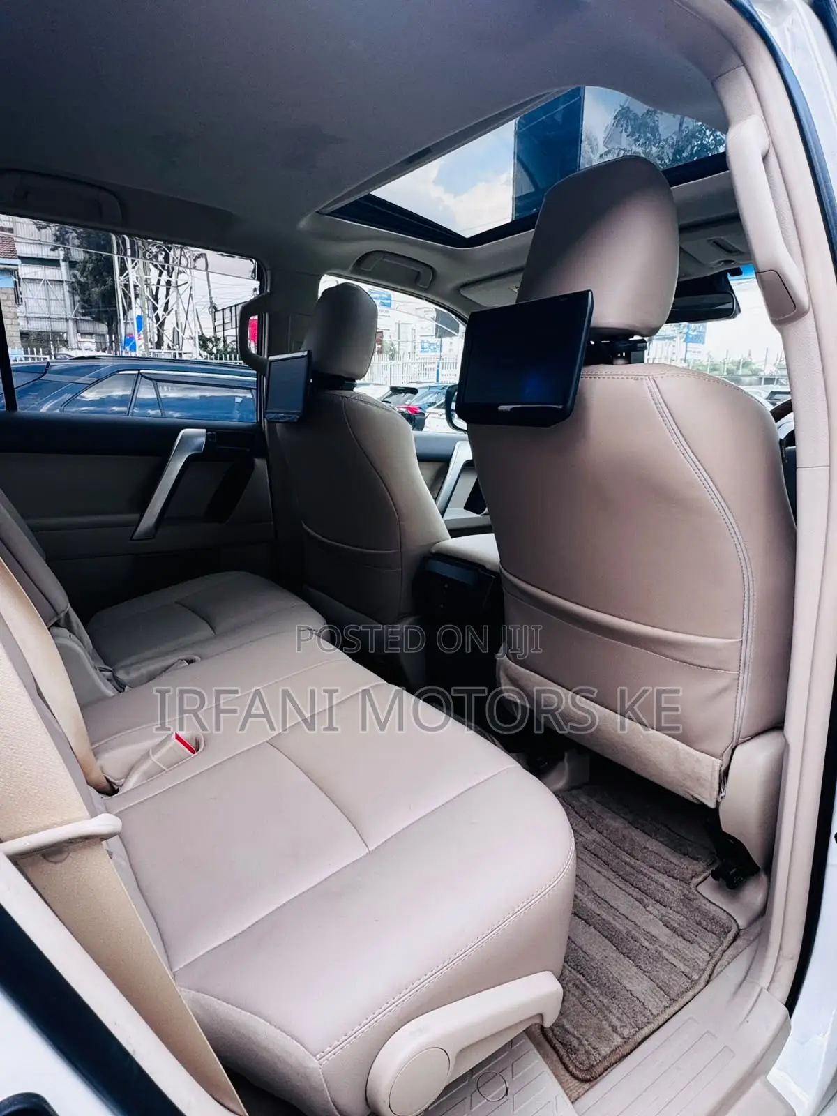 Toyota Land Cruiser Prado 2.7 2019 White