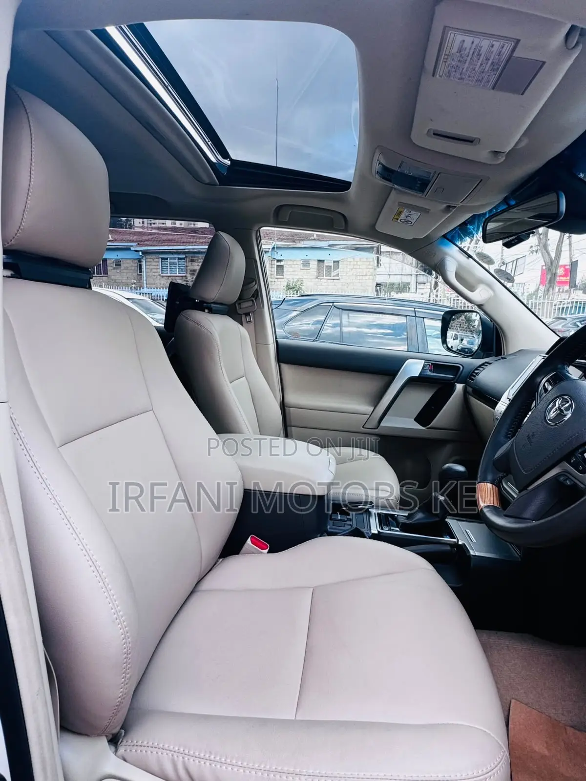 Toyota Land Cruiser Prado 2.7 2019 White