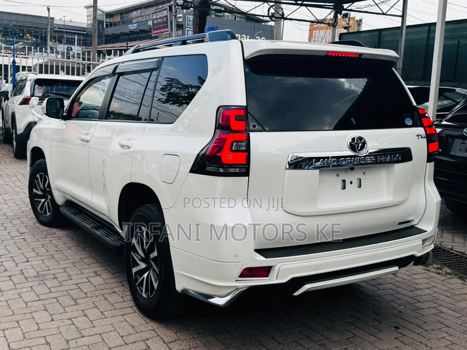 Toyota Land Cruiser Prado 2.7 2019 White