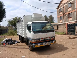 Mitsubishi Canter 4d32 KAR