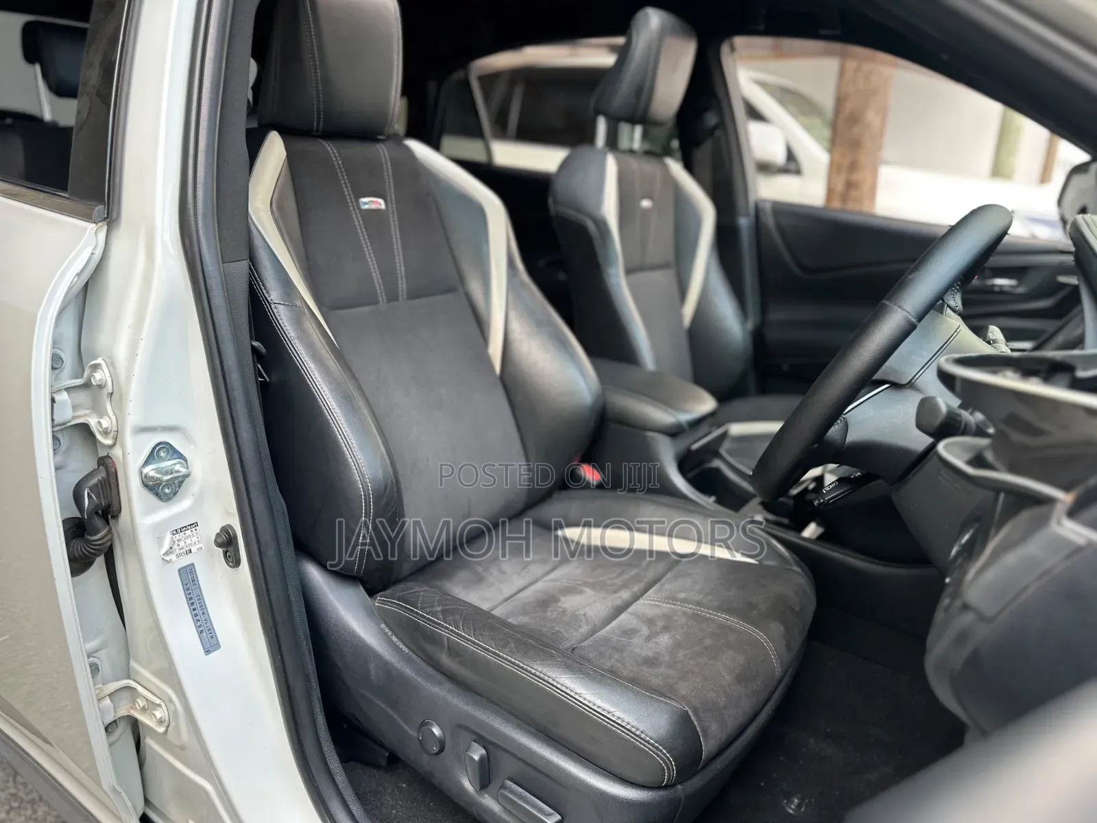 Toyota Harrier 2018 Pearl