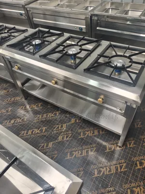 Three‐Burner Stainless Steel