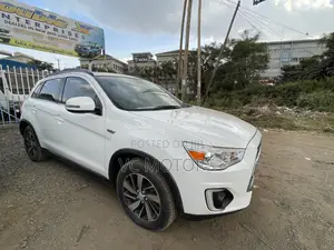Mitsubishi ASX 2016 White