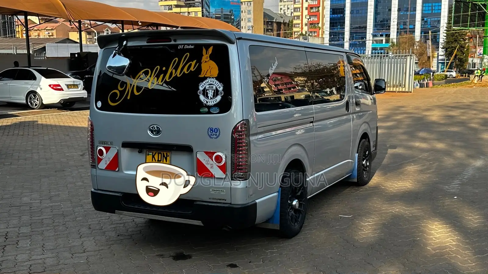 Toyota HiAce 2016 Silver