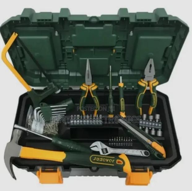 Jadever JDHS3B85 85-Piece Hand Tool Set
