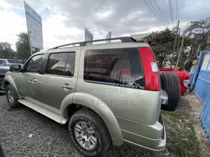 Ford Everest 2009