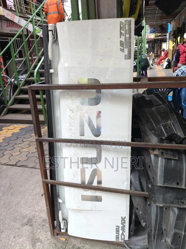 Boot Holder Isuzu - thumbnail 2