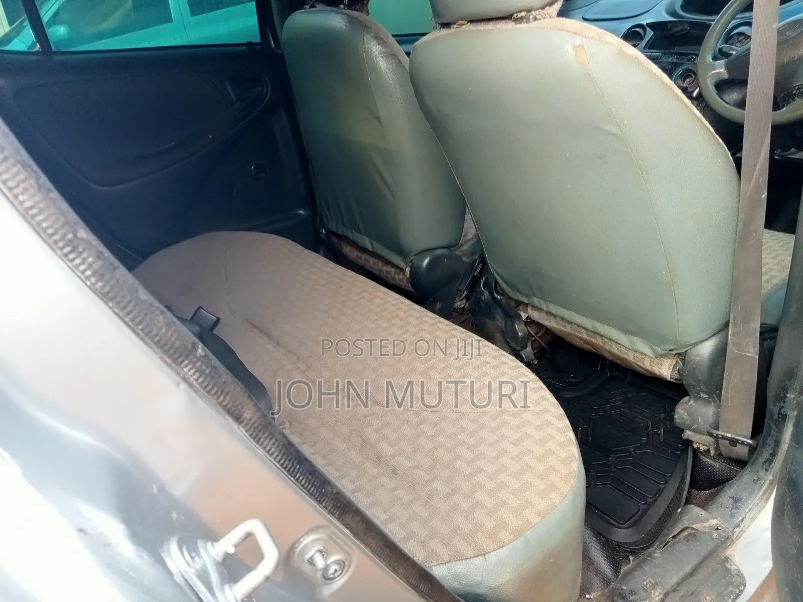 Toyota Vitz 1999 Silver