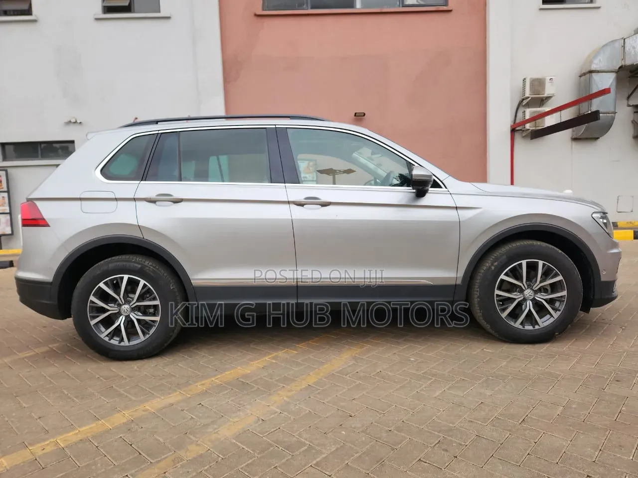 Volkswagen Tiguan 2018 Silver