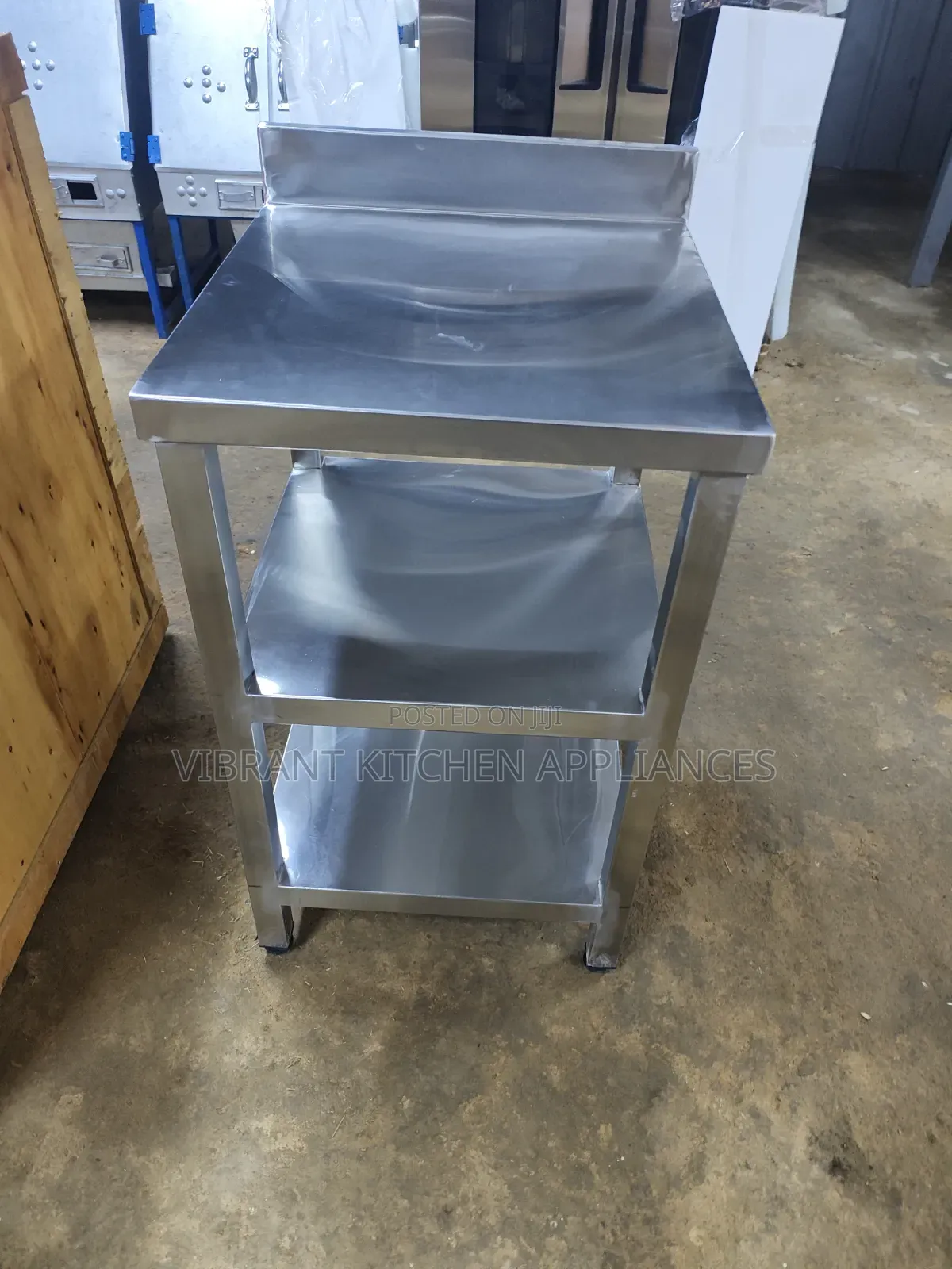 Small 3‐Tier Stainless Steel Table
