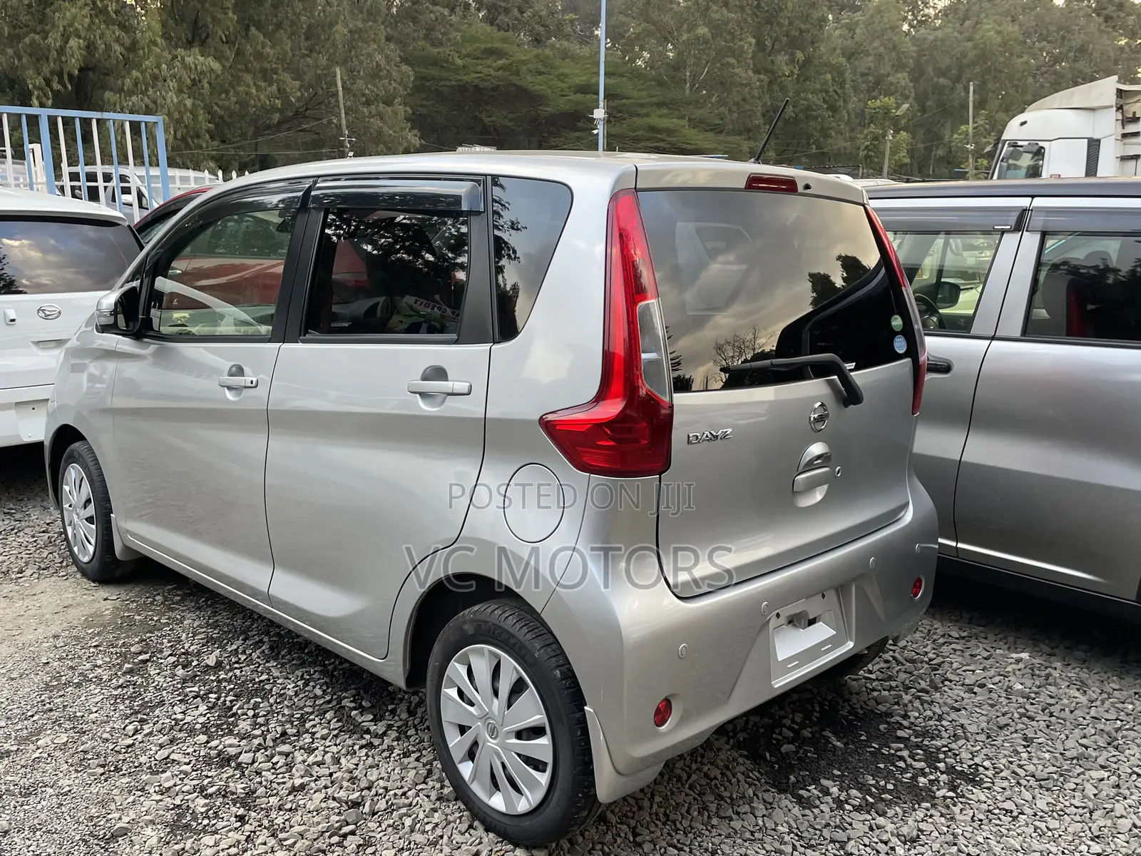 Nissan Dayz J 2018 Silver
