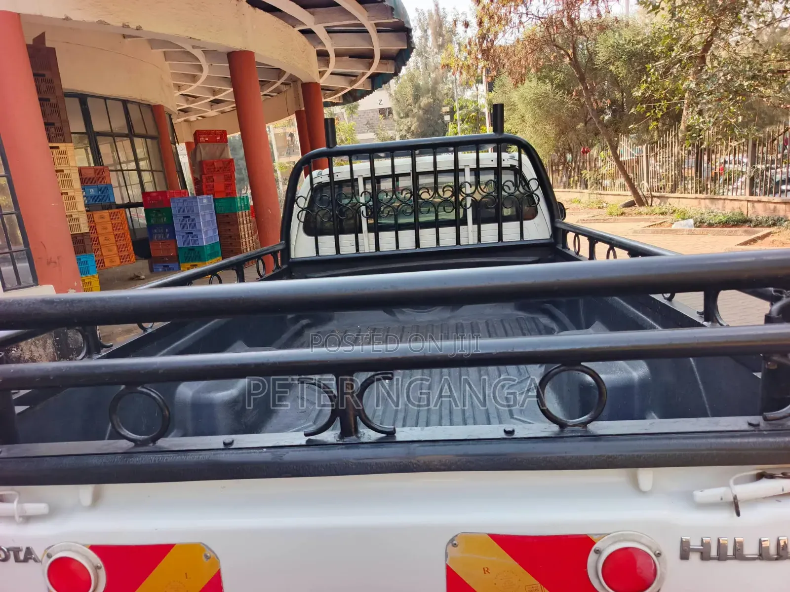 Toyota Hilux 2015 Off white