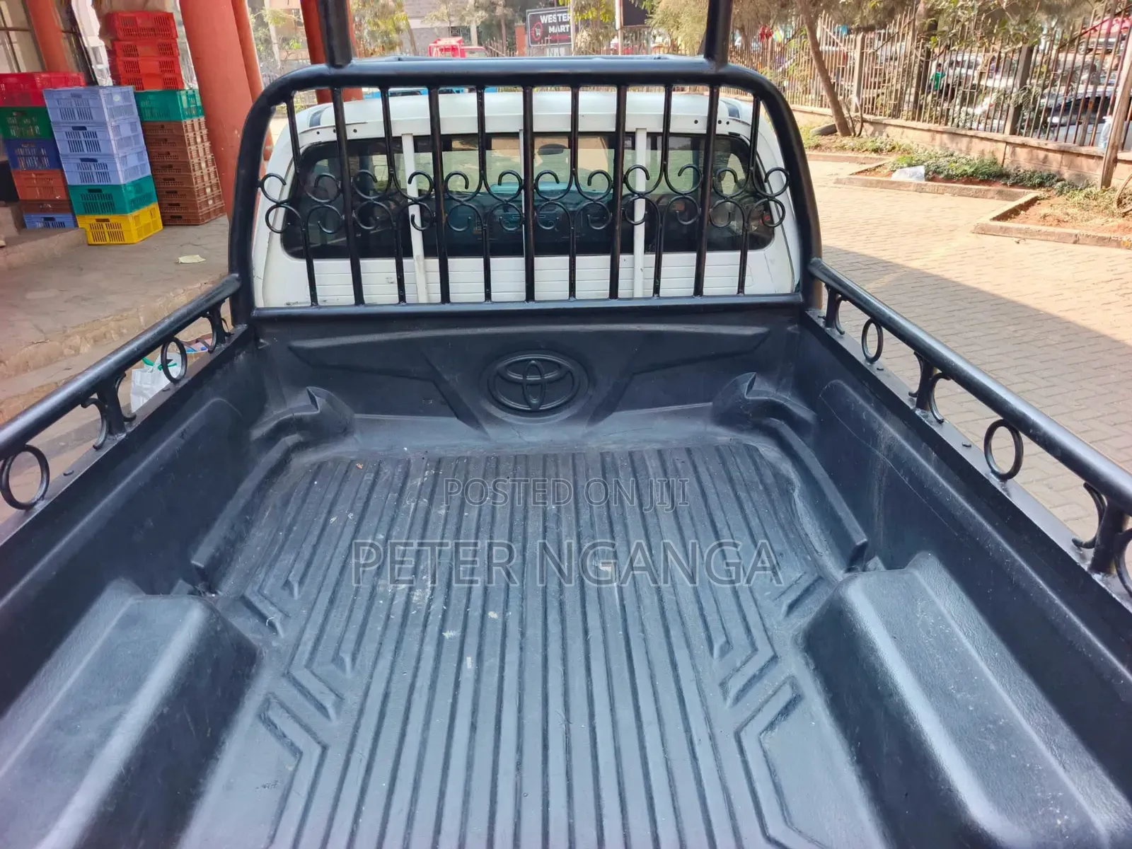 Toyota Hilux 2015 Off white