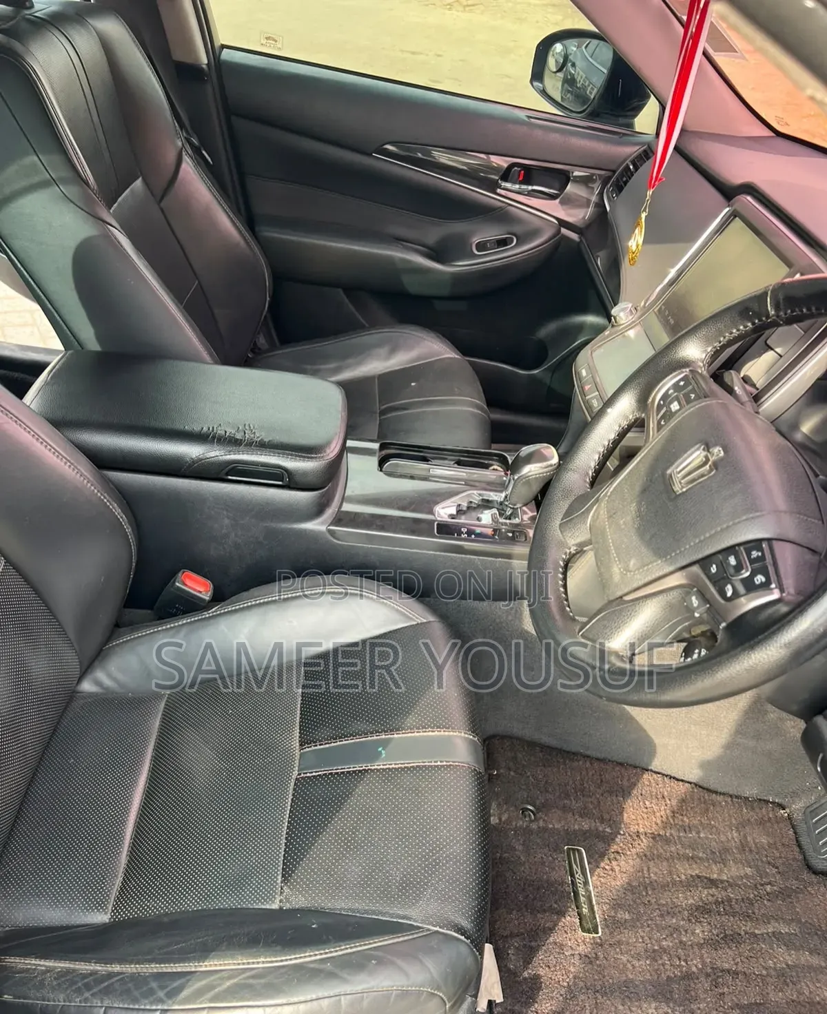 Toyota Crown 2013 Black