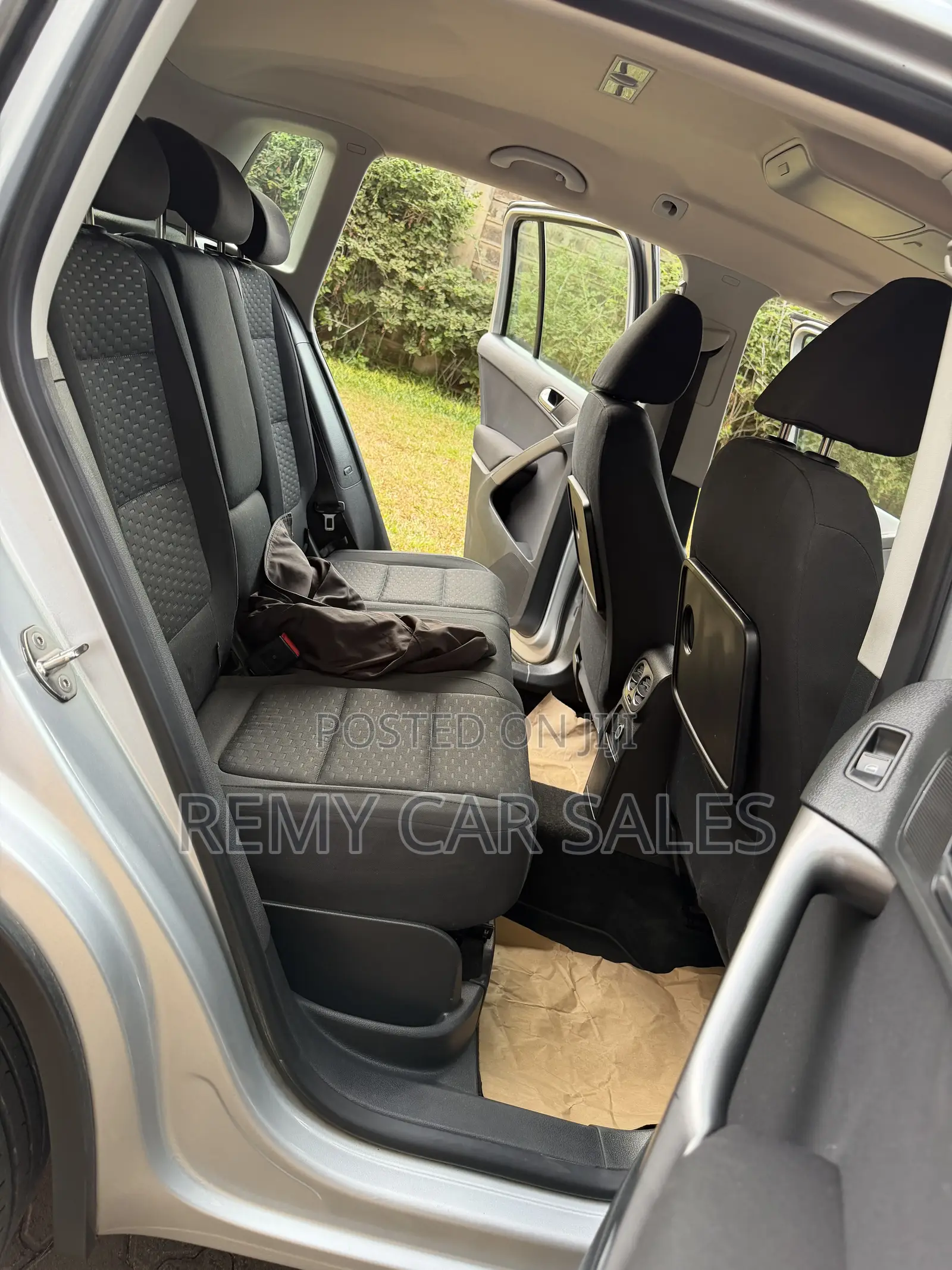 Volkswagen Tiguan 2009 Silver