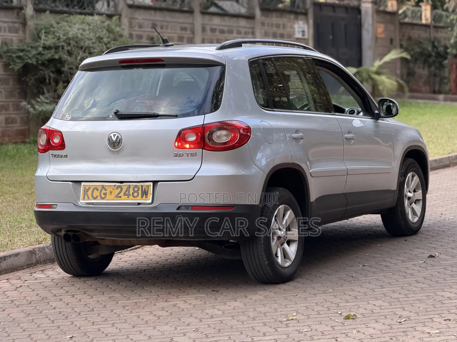 Volkswagen Tiguan 2009 Silver